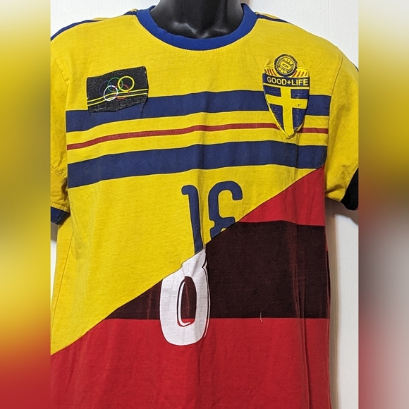 Men's Evolution in Design Color Block Shirt Soccer 2018 Size Large Yellow & Red - Picture 6 of 6